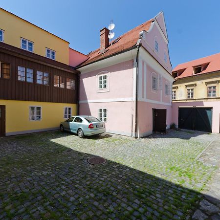 Hotel Pension Rosa à Český Krumlov Extérieur photo